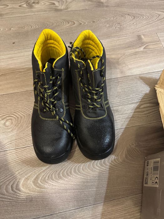 Рабочие ботинки bryes-t-sb с металическим носком