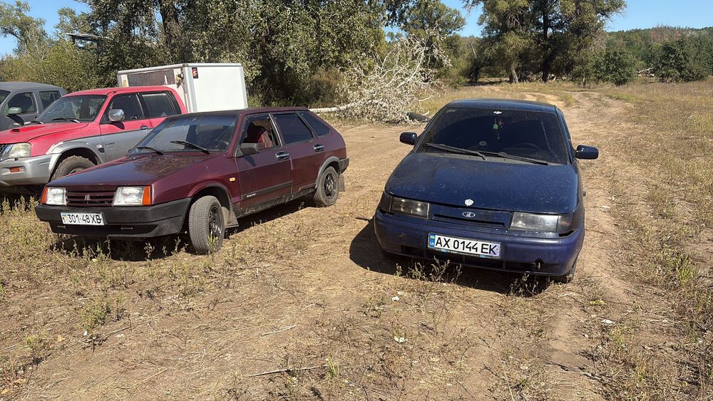 Обміняю 2 жигуля 2109-2110