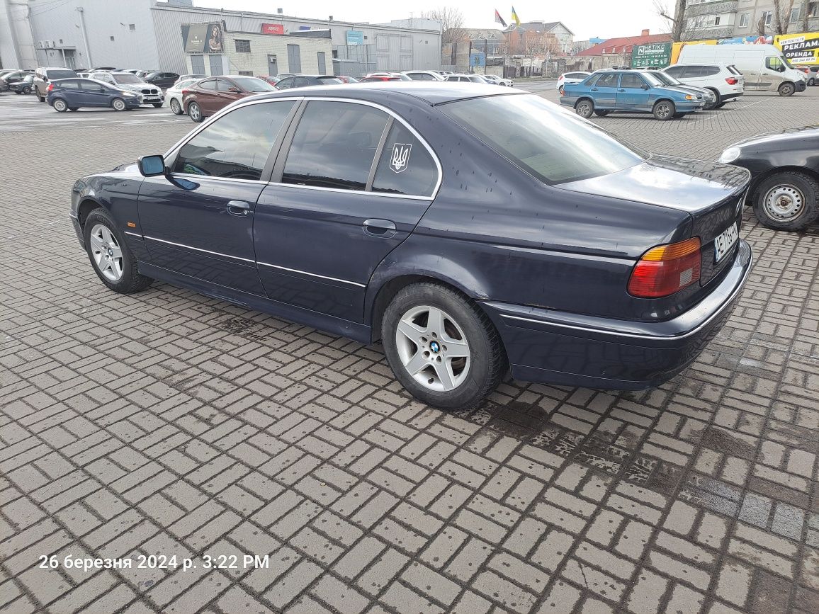 Авто BMW 5 series e39