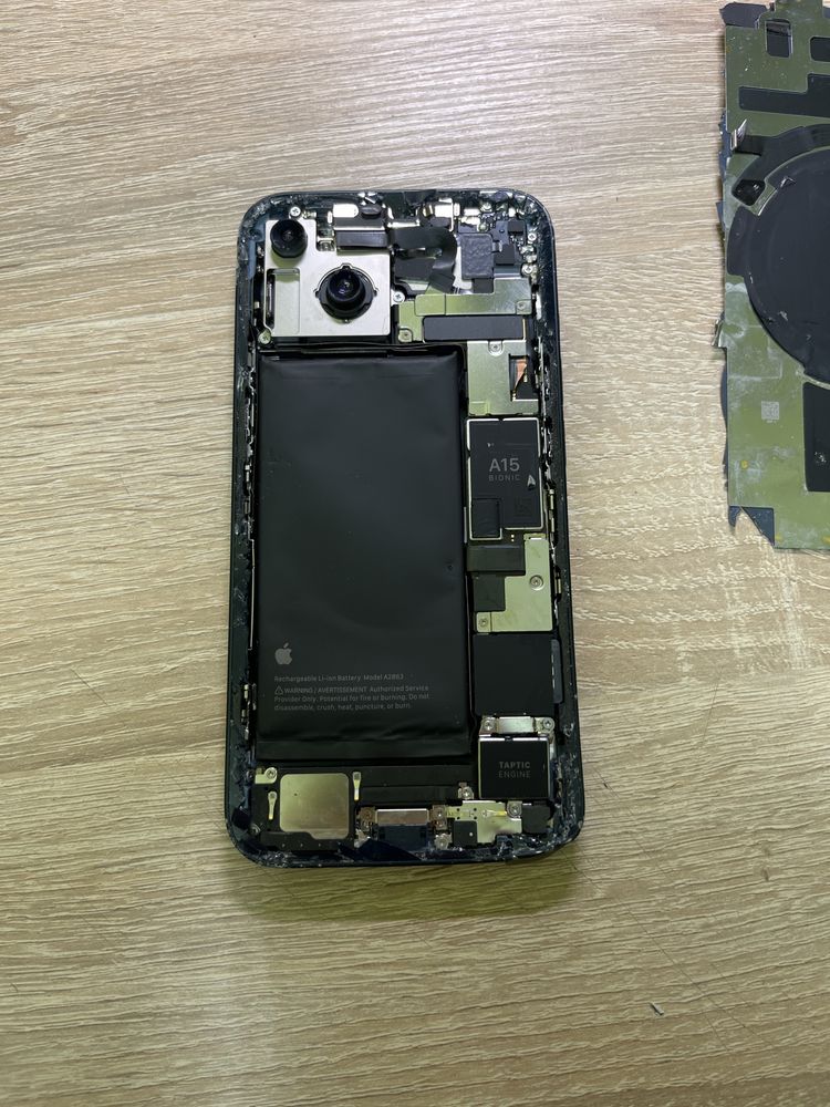 iPhone 14 на відновлення