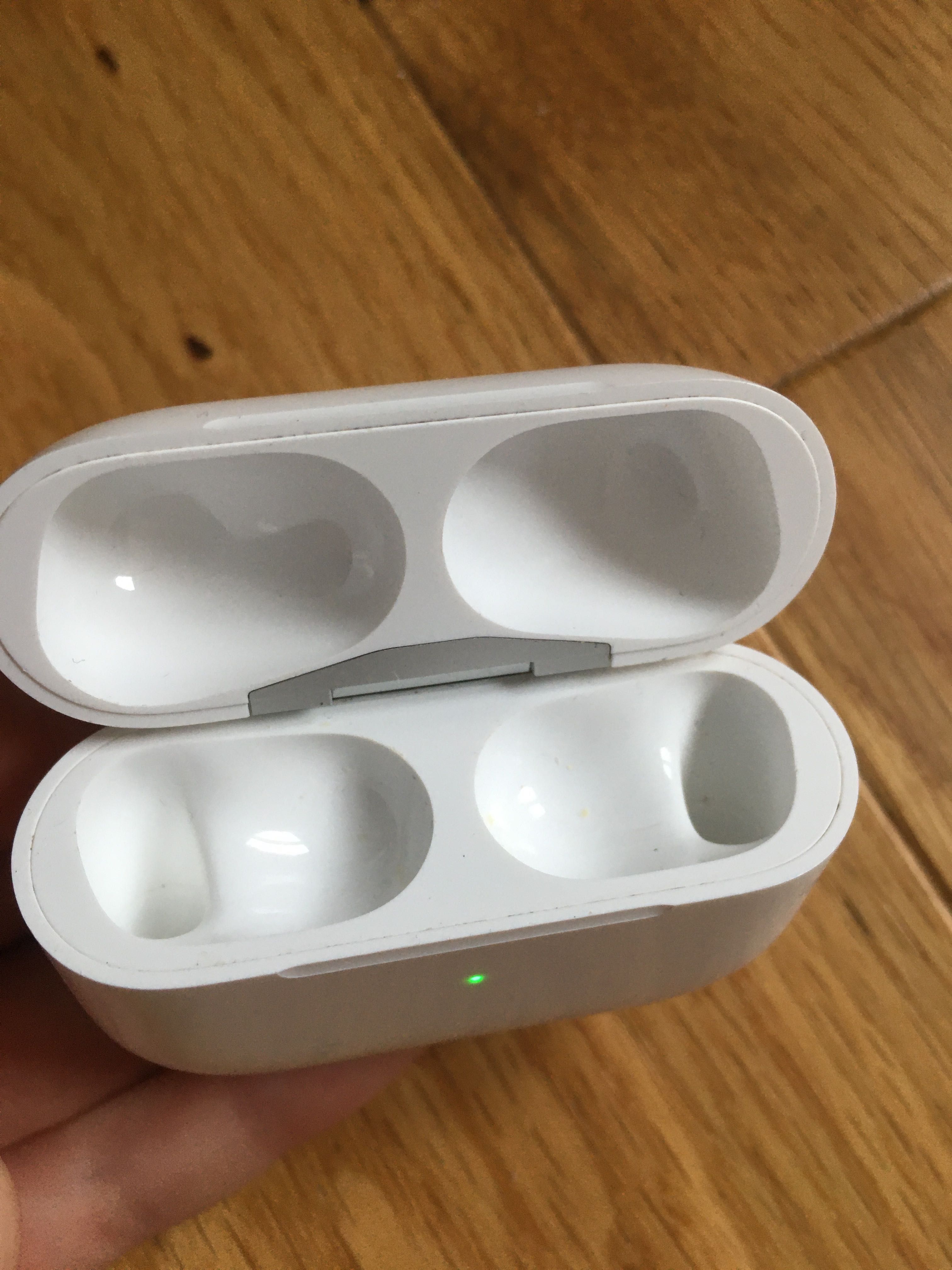 AirPods Pro case etui ładujące A2190 Apple oryginał stan bdb