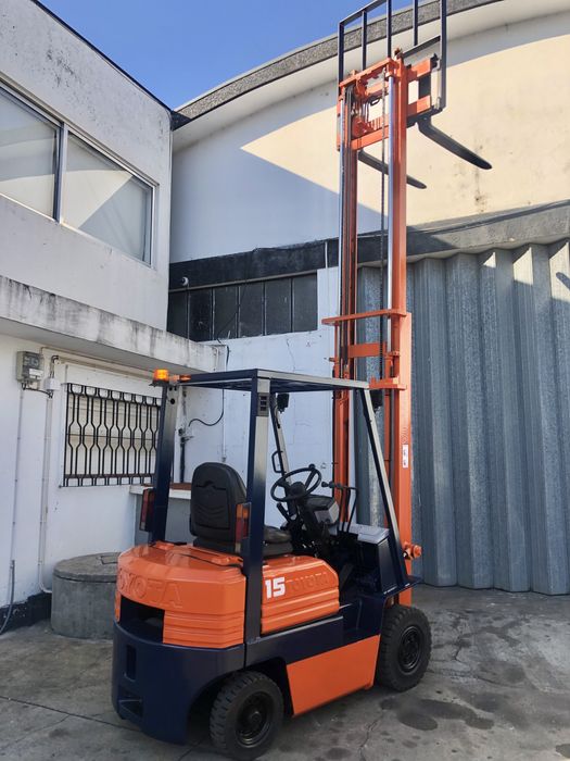 TOYOTA 15 Diesel, motor 1dz, sobe 4 metros
