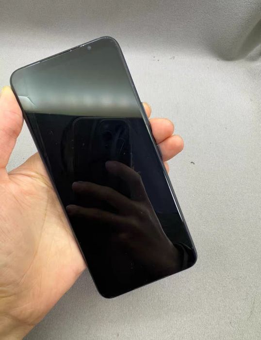 Новий телефон Asus ROG Phone 6 Pro 18/512