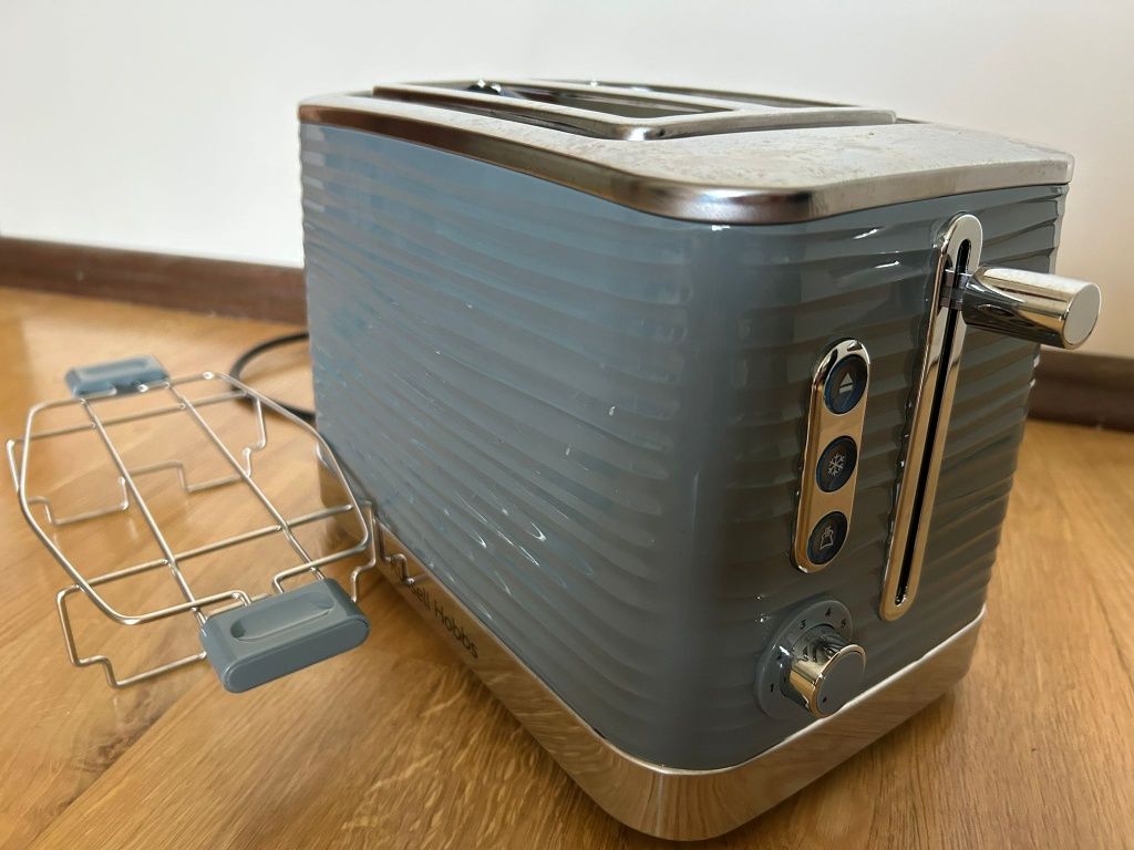 Toster, opiekacz Russell Hobbs