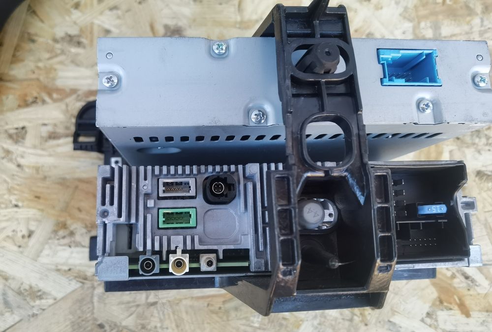 Peugeot 308 t9 навігація.