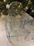 Kartell Lou Lou Ghost design Starck niebieskie