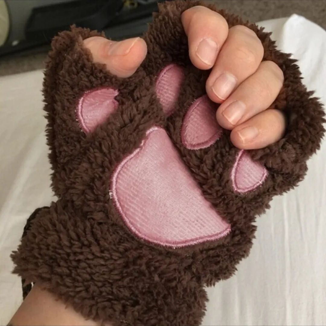 Перчатки с кошачьими лапами