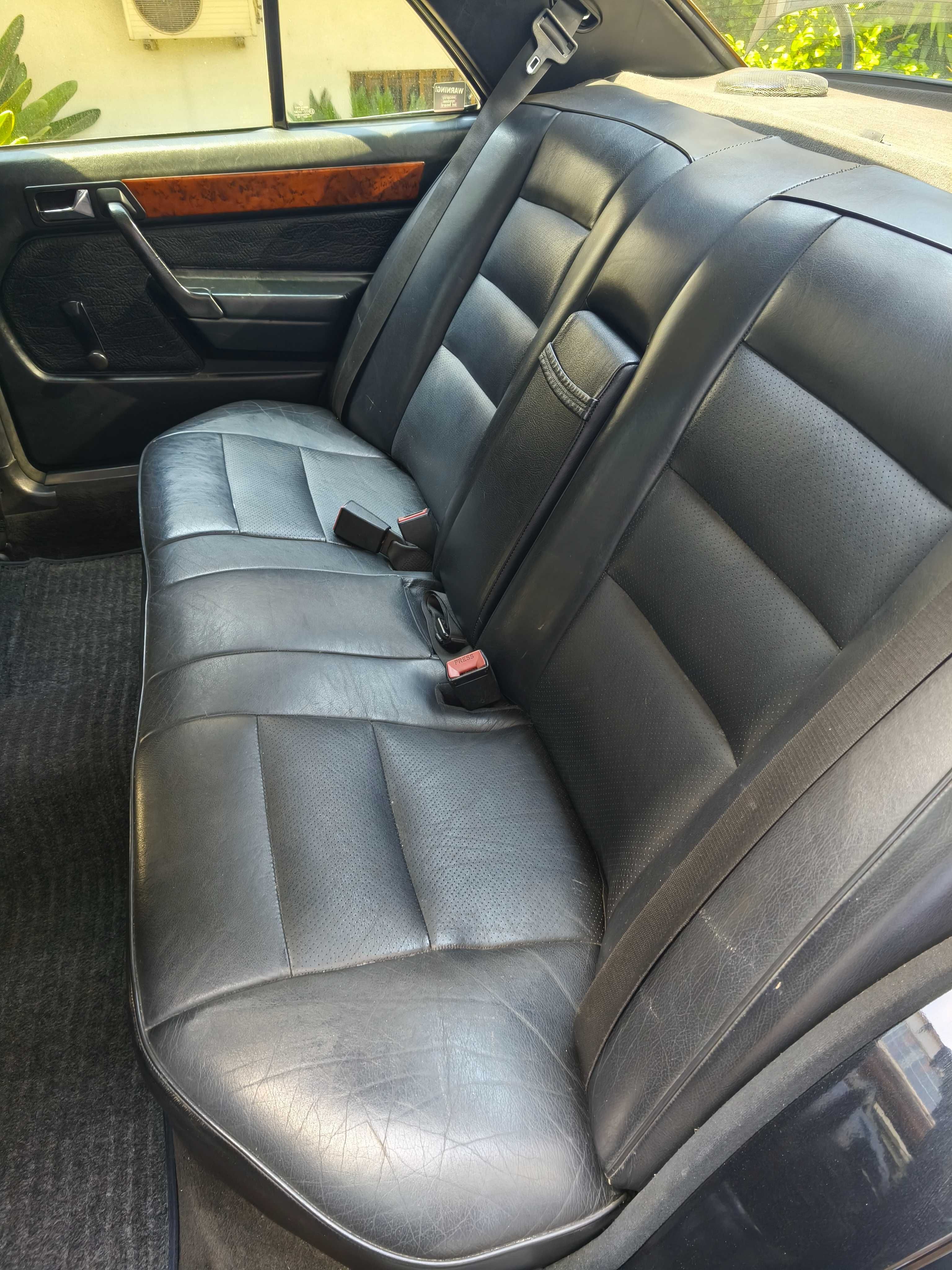 Mercedes-Benz 190 D 2.0