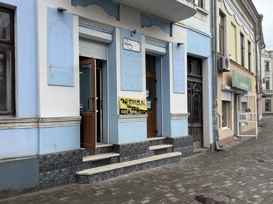 Здається в оренду приміщення. Коломия, вул. Театральна 30