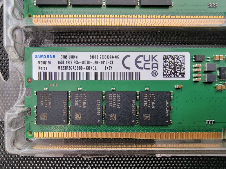 Samsung B-die DDR5-6000mhz 32gb