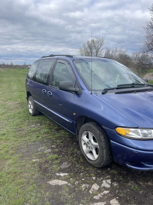 Продам Dodge Ram Van 2,5TD