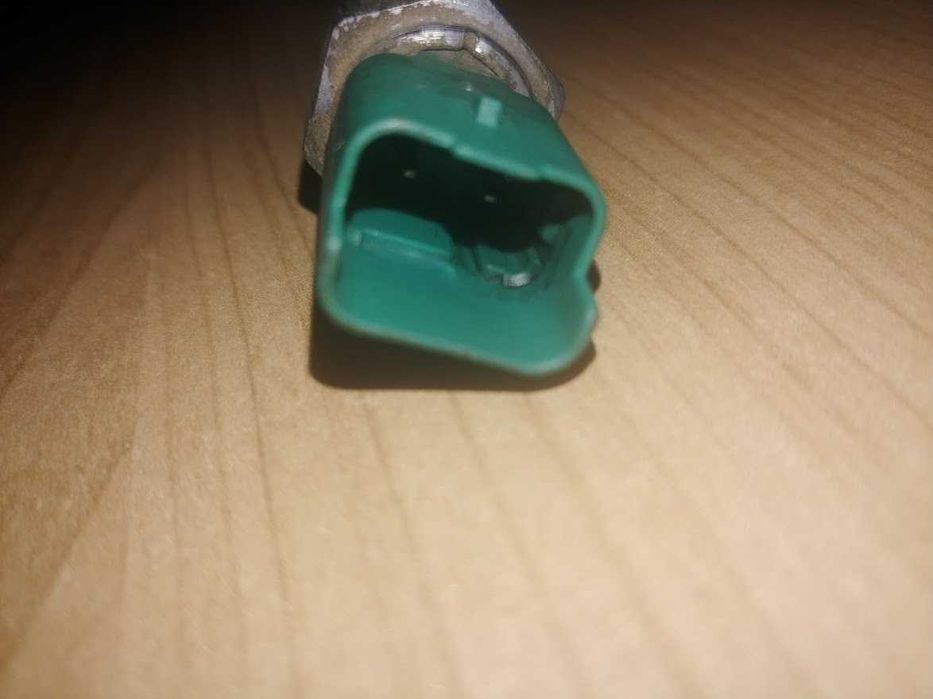 Датчик рівня масла Peugeot 308 sw 2011