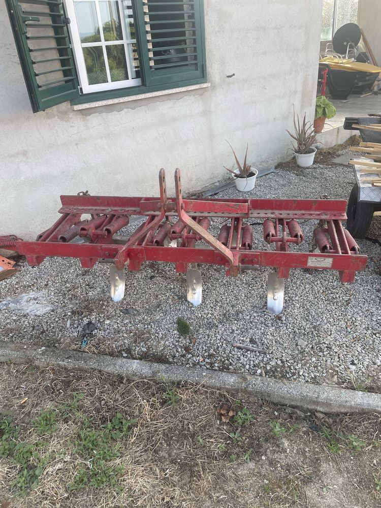 Massey fergunson 2415