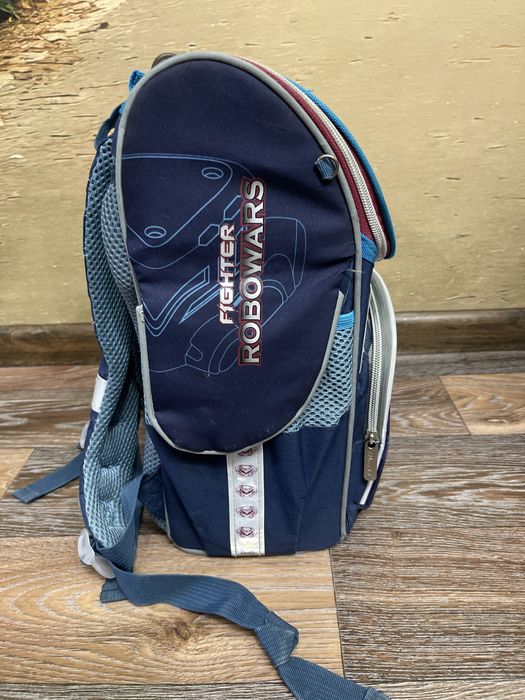 Ортопедичный рюкзак. 1/4 класс. Б/у