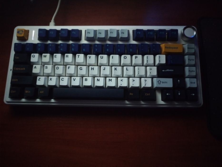 механічна клавіатура Aula F75