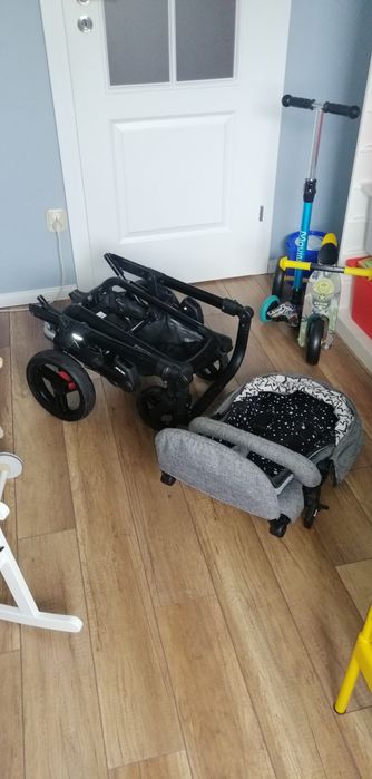 Spacerówka firmy Jane