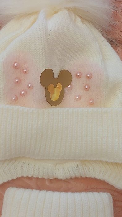 Зимова нова шапочка +хомутик