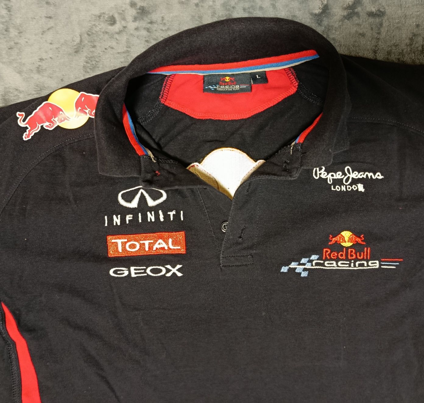 Поло Pepe Jeans London Red Bull Racing
Team Official Formula 1 Event P