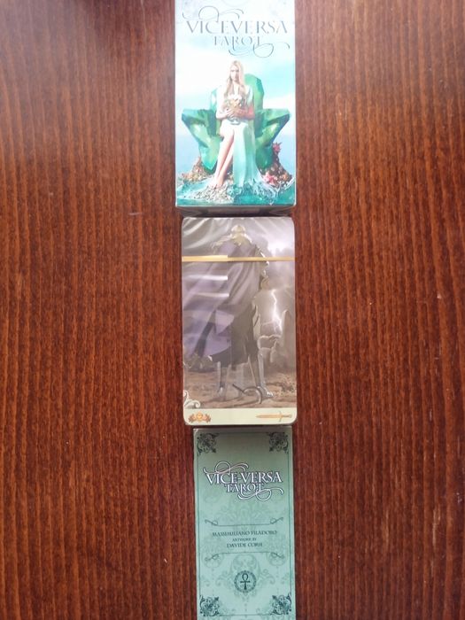 продам "заряджену" колоду Таро