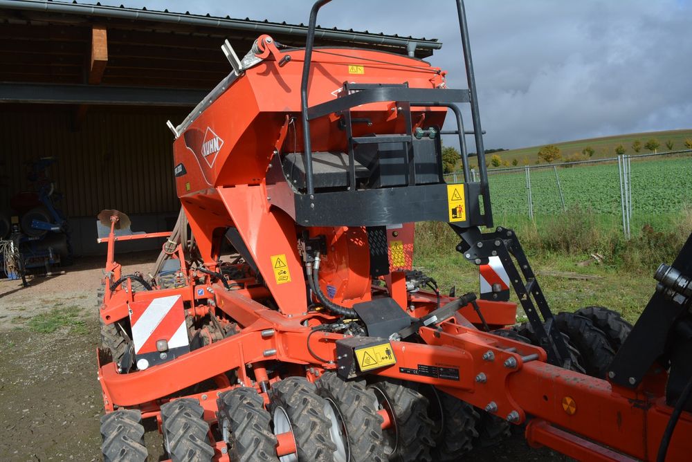 Agregat uprawowo siewny Kuhn Espro 3000 horsch