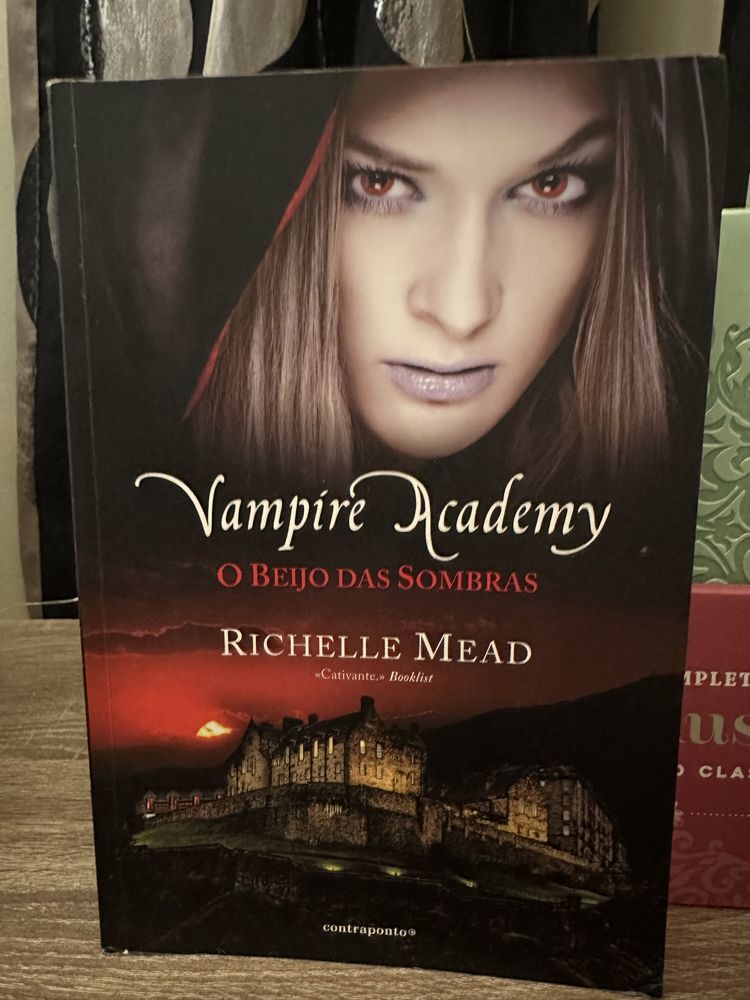 Academia de Vampiros Beijo das Sombras de Richelle Mead