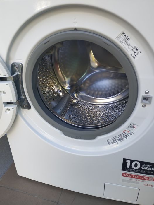 Прально-сушильна AEG 7/4кг з Німеччини