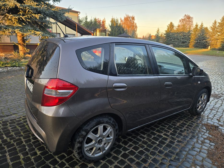 Bezawaryjny z małym przebiegiem Jazz