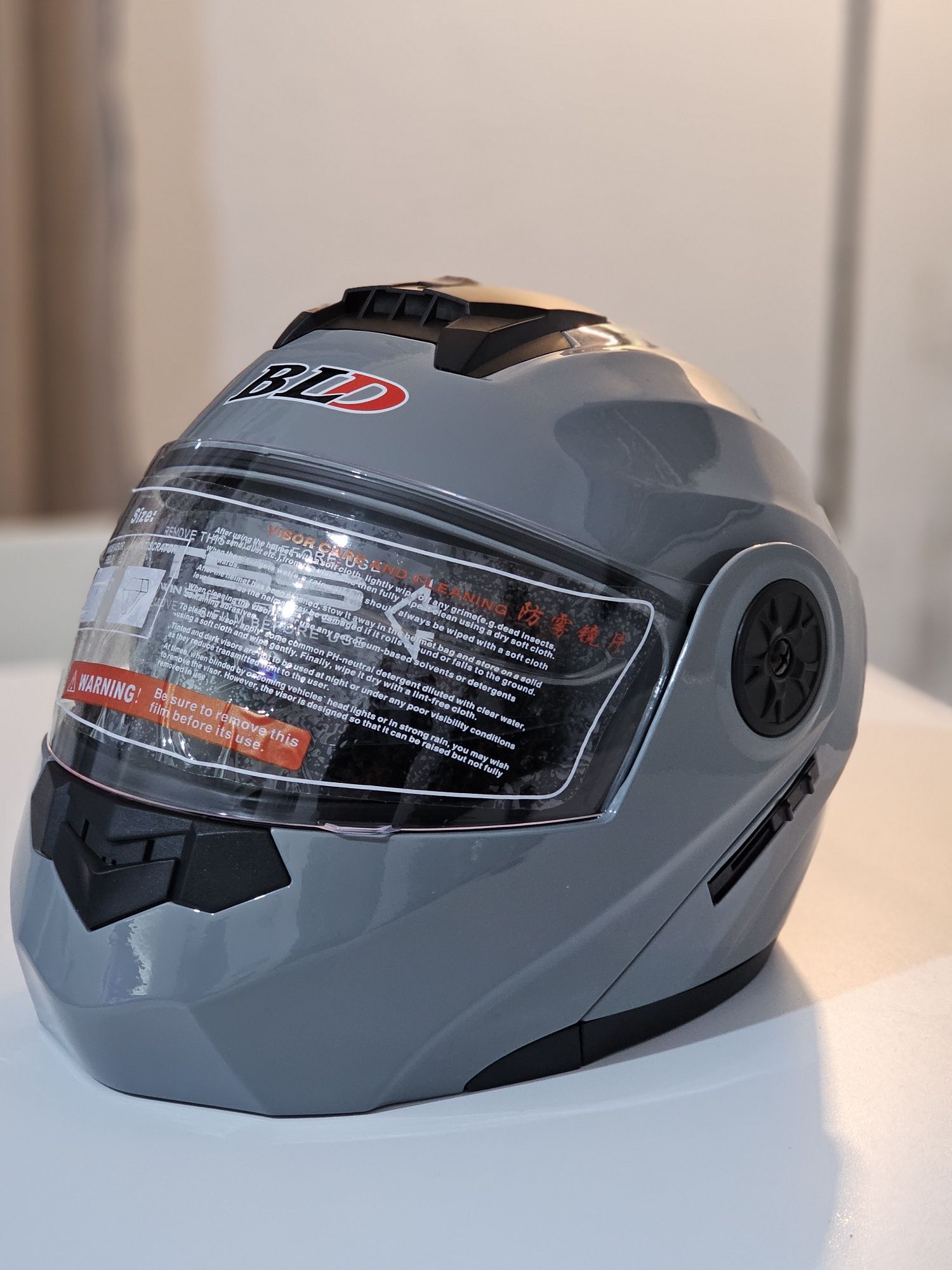 Capacete Modular HELMETS com Óculos Sol
