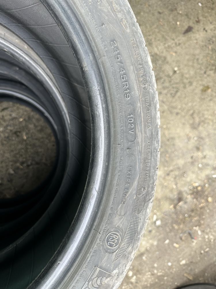 Шини Michelin 245 45 R19