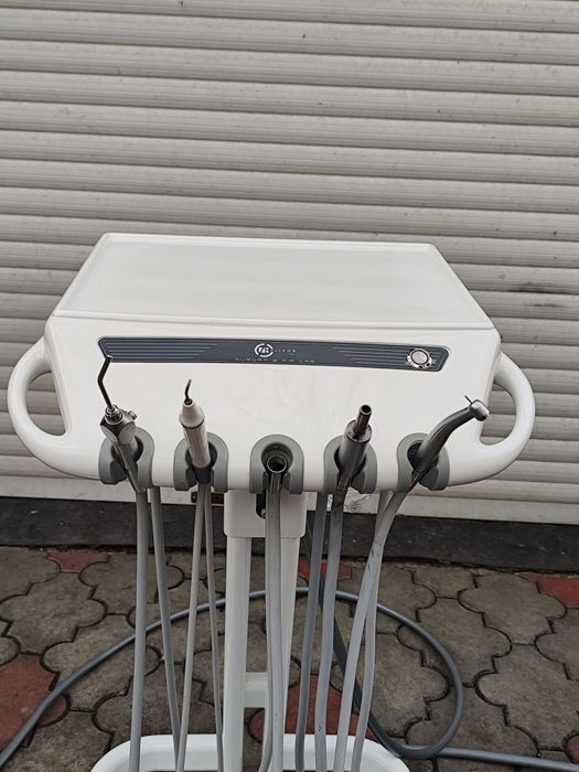 Стоматологічна установка. Стоматологическая установка.