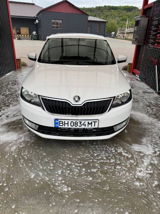 Skoda Rapid 2013