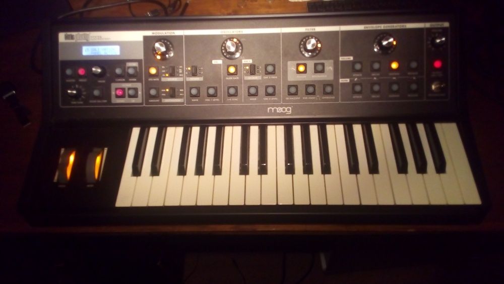 sintetizador Moog Little Phatty CV Edition