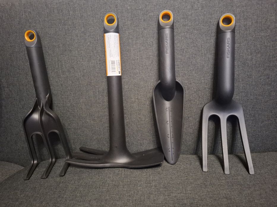 Fiskars набір садових інструментів