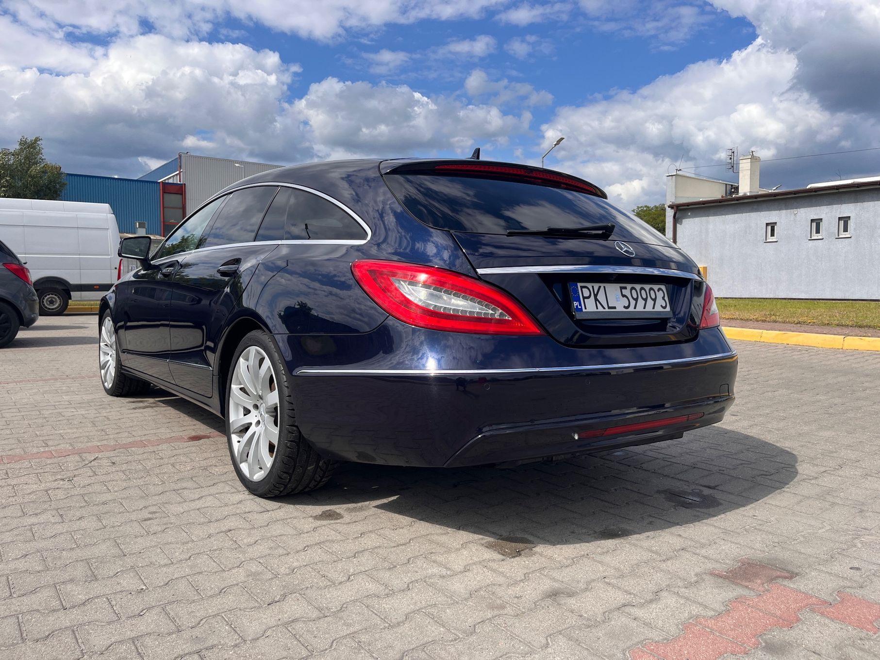 Mercedes-Benz CLS Sprzedam Mercedes CLS 350 CDI 4 Matic Shooting Brake