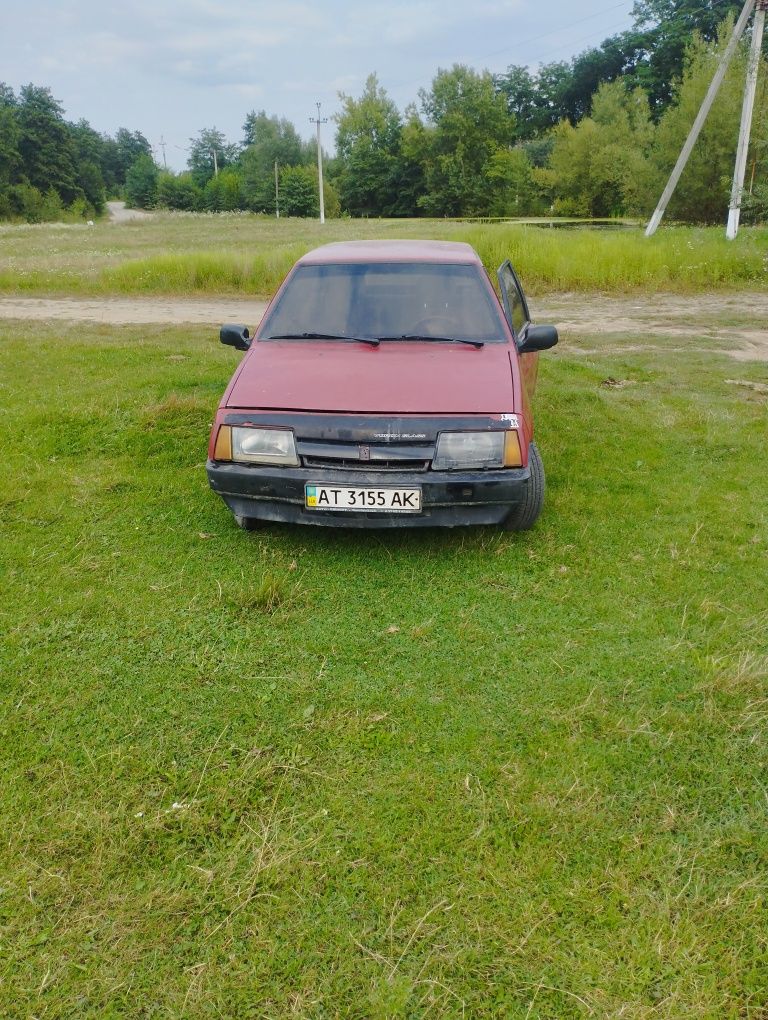 Продам авто ВАЗ 2109 терміново!