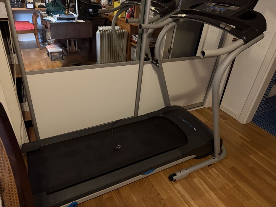 Passadeira de corrida Weslo como nova