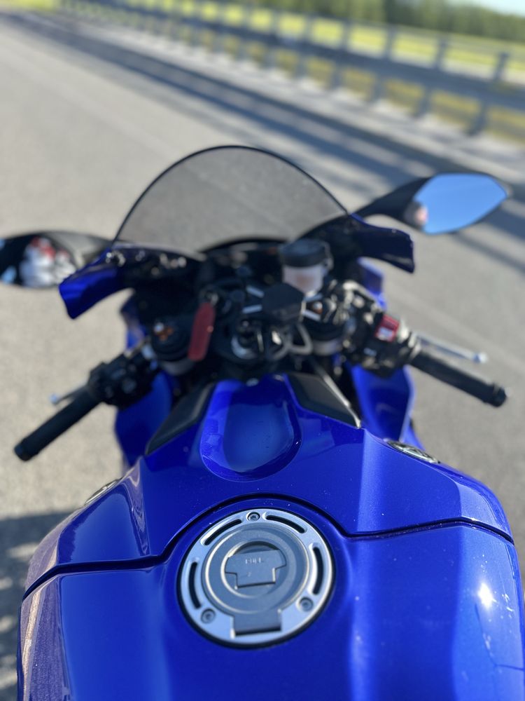 Yamaha r1 rn65 salon PL