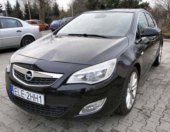 Opel Astra J IV 4 Benzyna 1,6 115KM Navi Alu 18 Skóra PDC