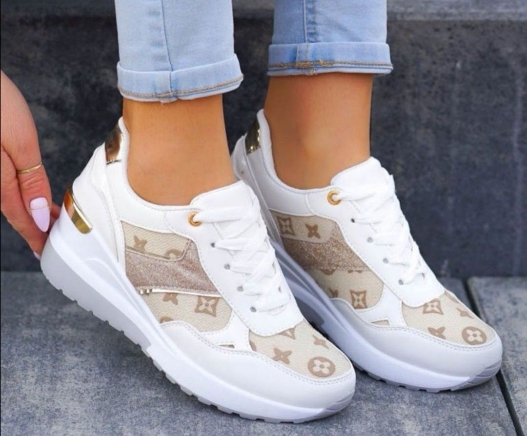 36 37 38 sneakersy 39 40 41 adidasy na niskiej koturnie z printem LV