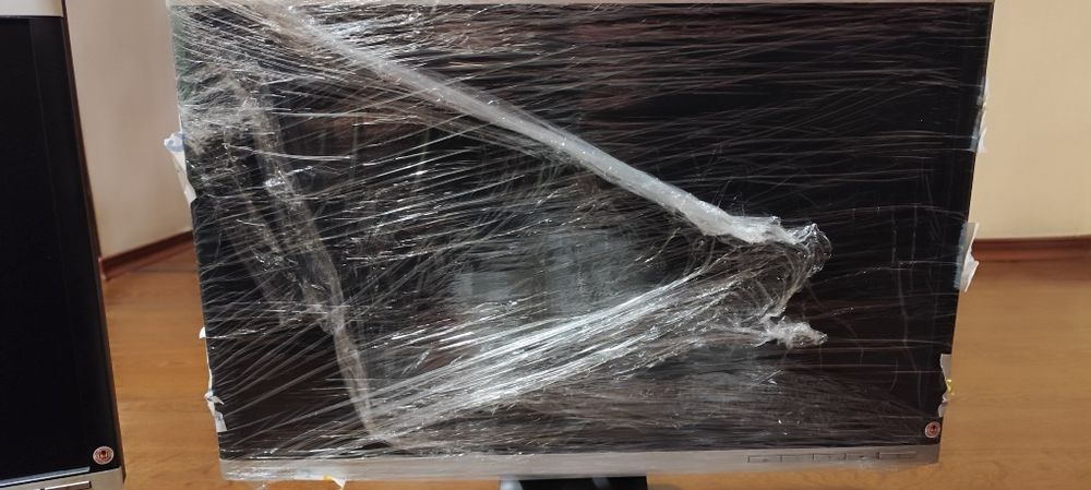 Монитор HP Compaq LA2205wg