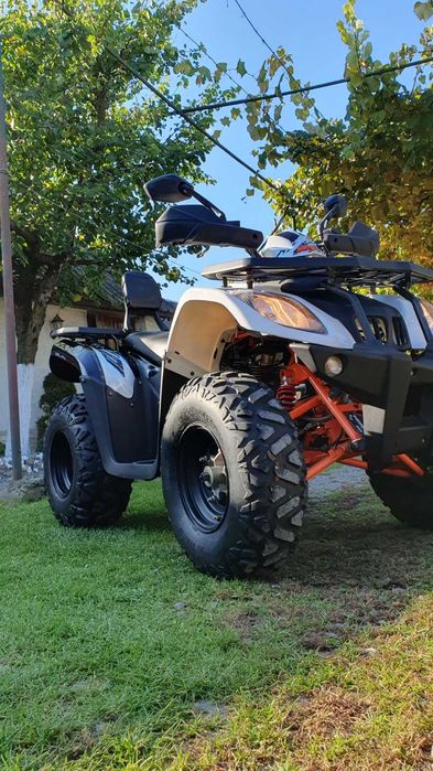 Продам квадроцикл на повному бойовому ходу