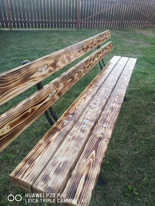 Zestaw ogrodowy stół i ławki na żeliwnych nogach