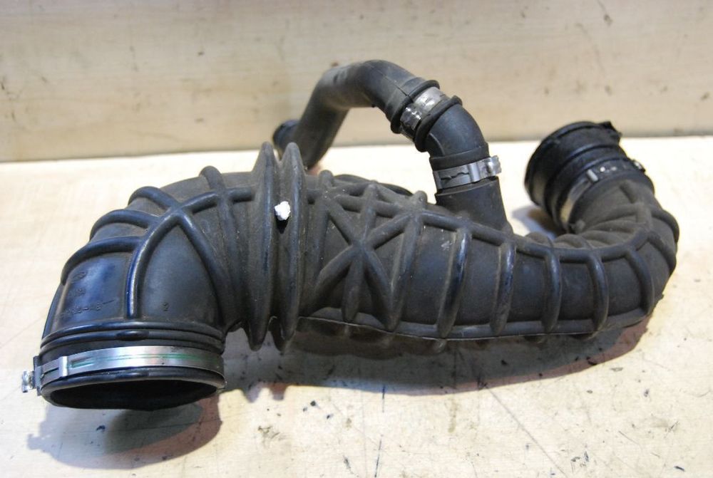 RURA WĄŻ POWIETRZA 1M51-9504-AB FORD FOCUS II 1.8 TDCI