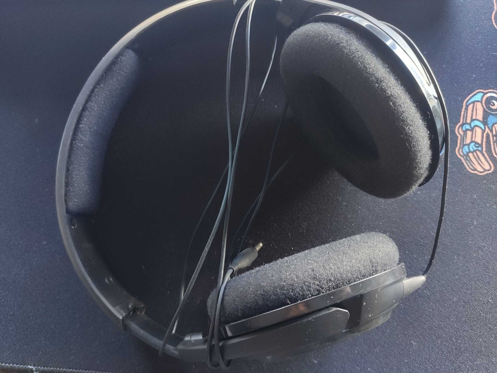 Auscultadores Sennheiser HD419