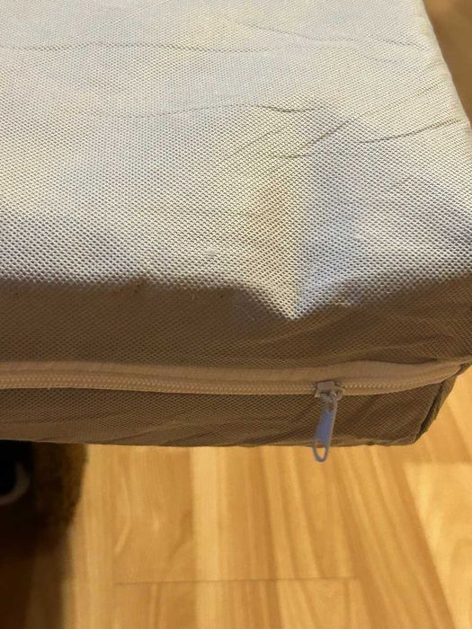 Продається новий матрац в чехлі , зручний , поролоновий