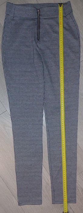 Bluza x2, sweterek,  spodnie dla dziewczynki 146/152 hm, paka ubrań