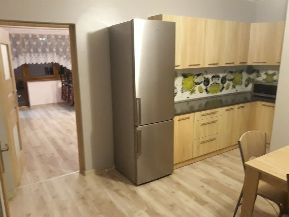 Piętro w domu jednorodzinnym Ok. 100m²  okolice ul.Kolumny 392