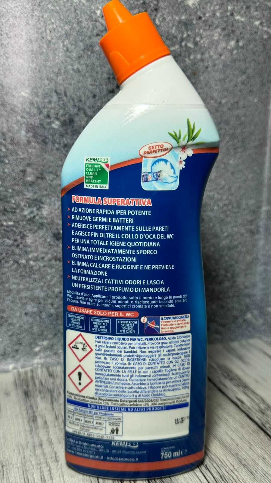 Засіб для чистки туалету Rio Azzurro WC Gel, 750 мл