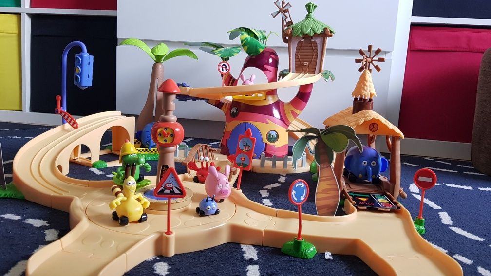 Selva sobre Rodas - A Selva Playset