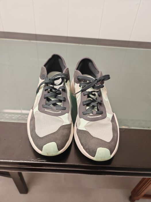 Tênis jordan delta 3 low.